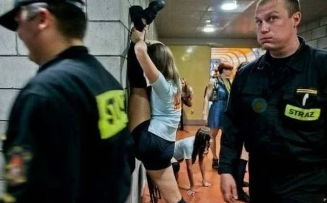 Зачаровуюча краса: фотогалерея з відомою моделлю