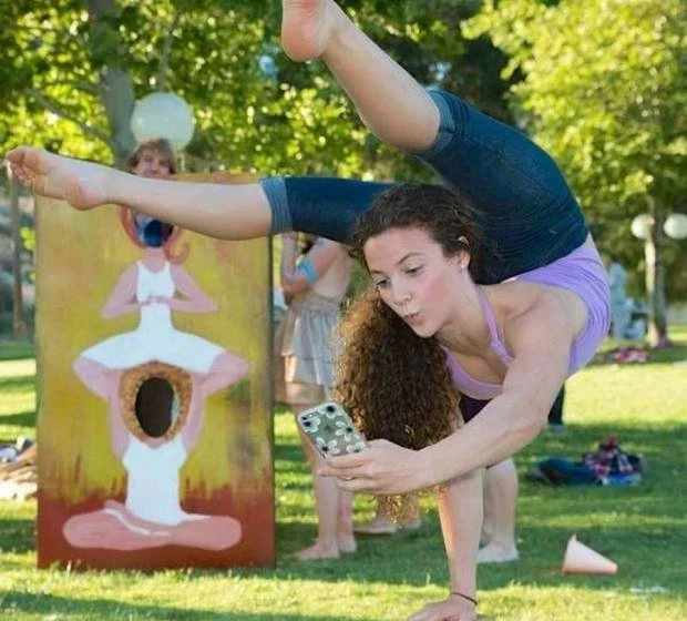 Зачаровуюча краса: фотогалерея з відомою моделлю