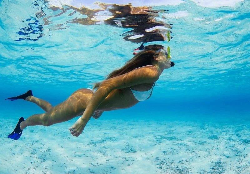 Елегантна краса: фотогалерея з чарівною дівчиною – фото 18