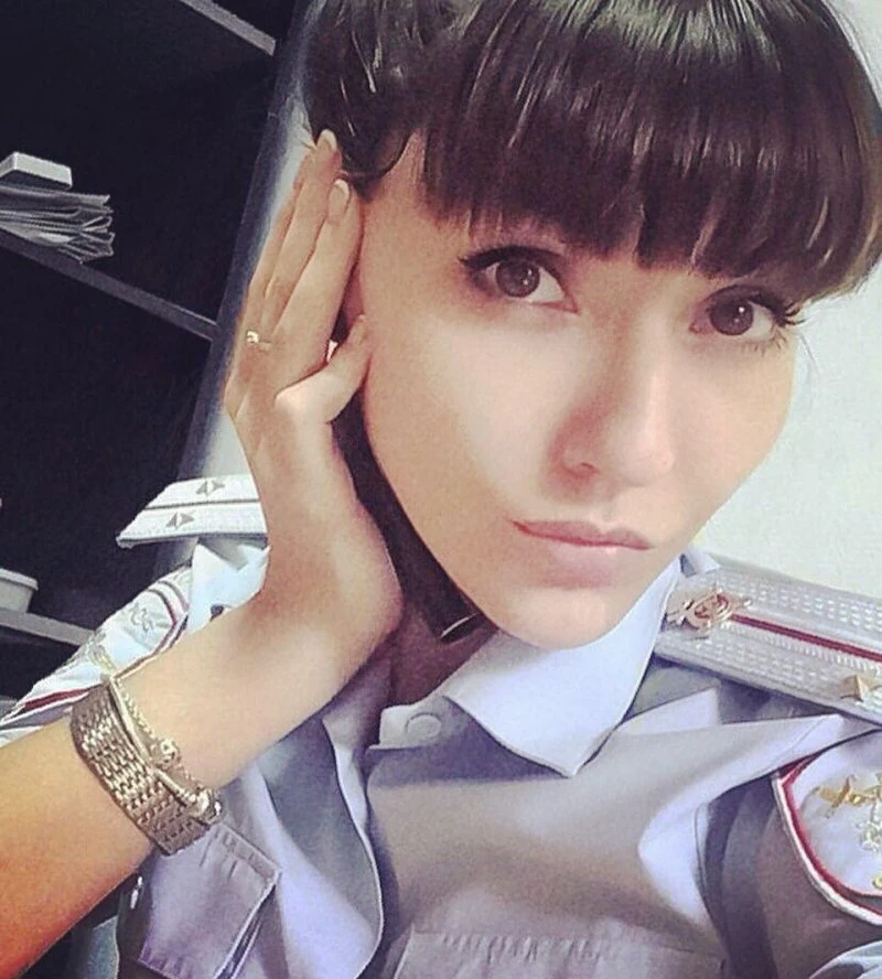 Зачарована краса: фотогалерея з вишуканою дівчиною – фото 10