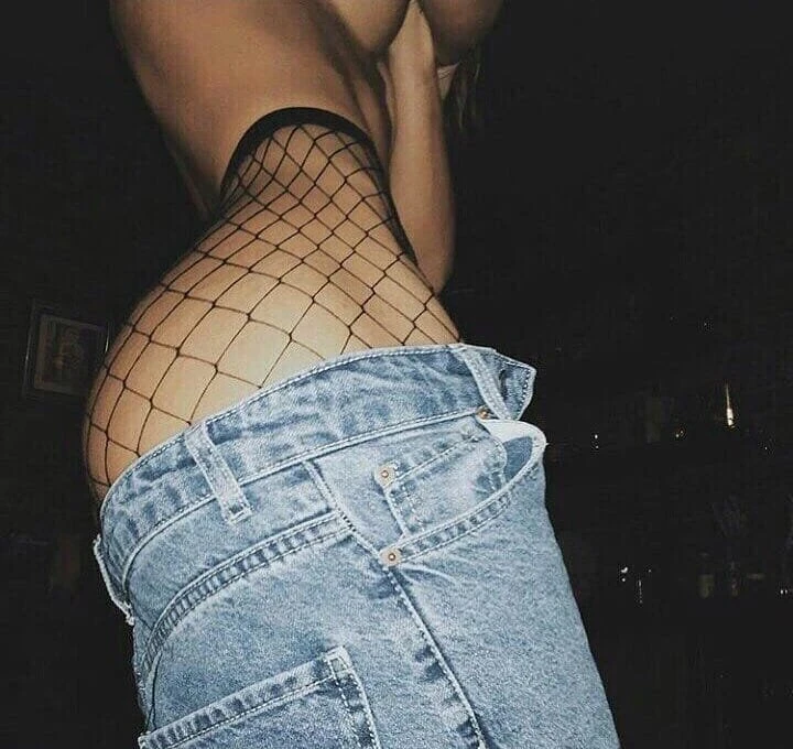 Елегантна краса: фотогалерея з вишуканою дівчиною – фото 33