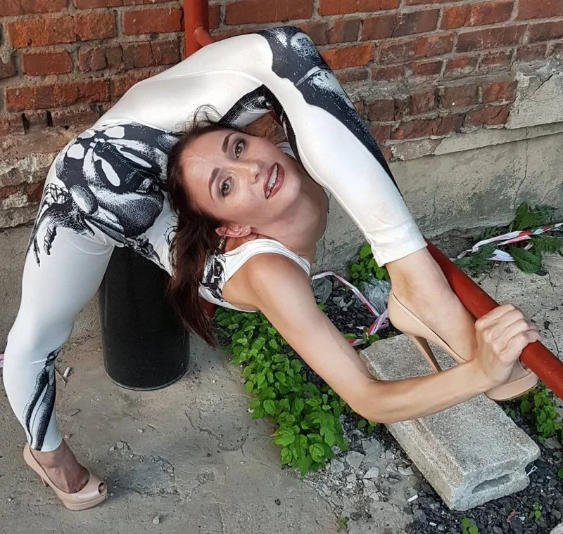Елегантна краса: фотографії дівчини в стильному одязі